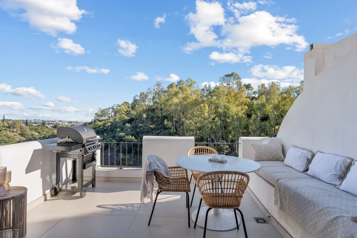 1-7980e48d732b6fc85c14b43b94d2aa54