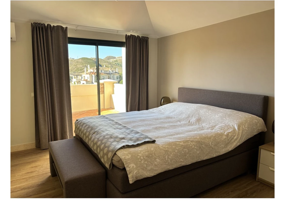 8-e64a9055bba3e77ac8aca3b893cdf826