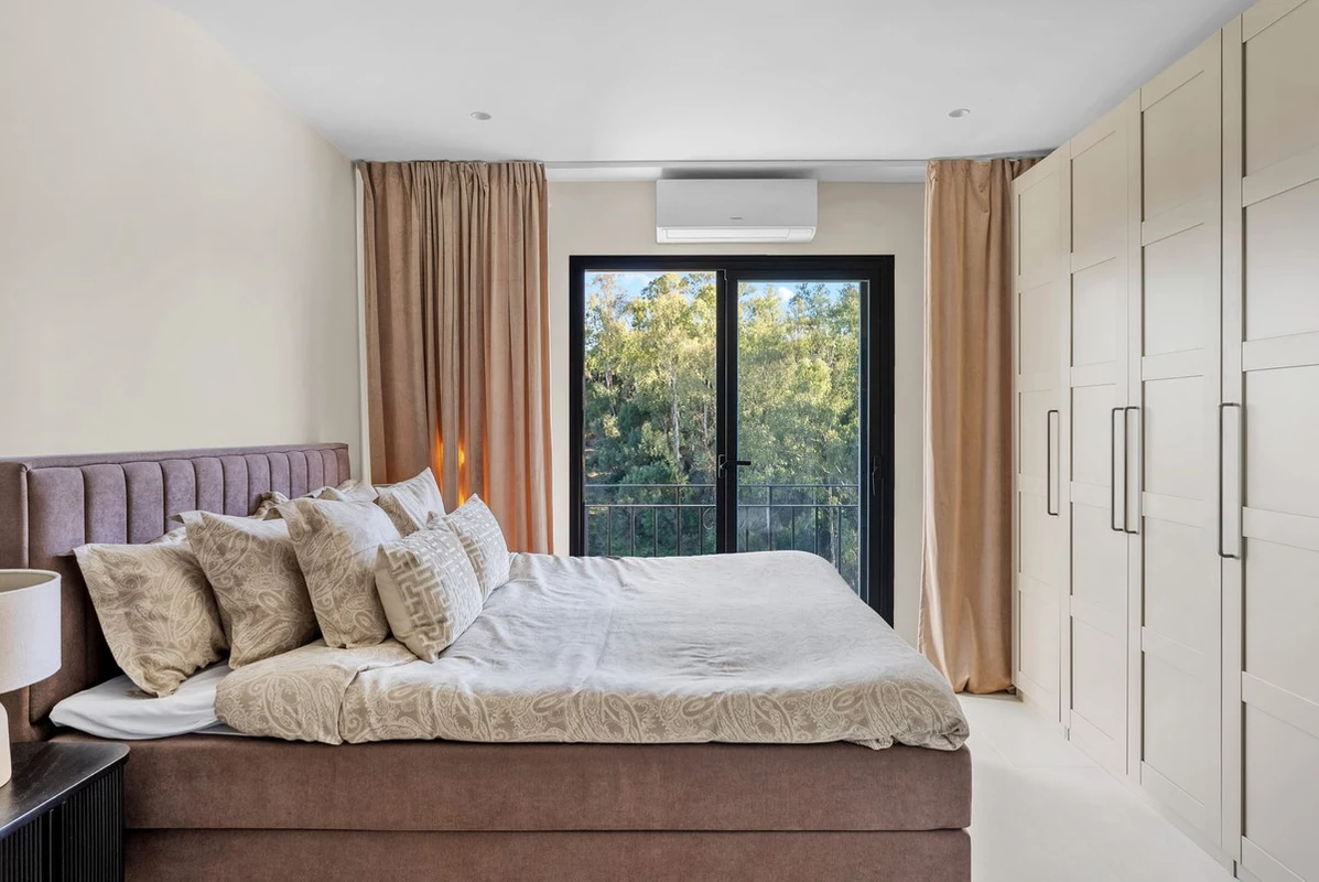 9-467d0cee5b725f3ef65f102a0c2e69c0