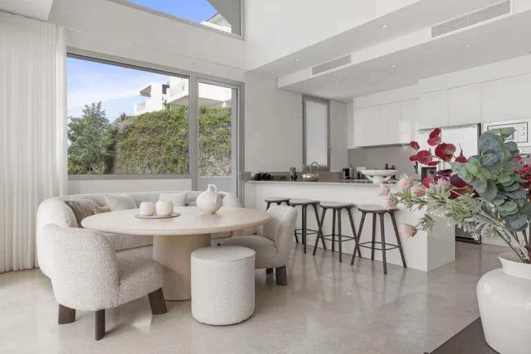 1-7980e48d732b6fc85c14b43b94d2aa54