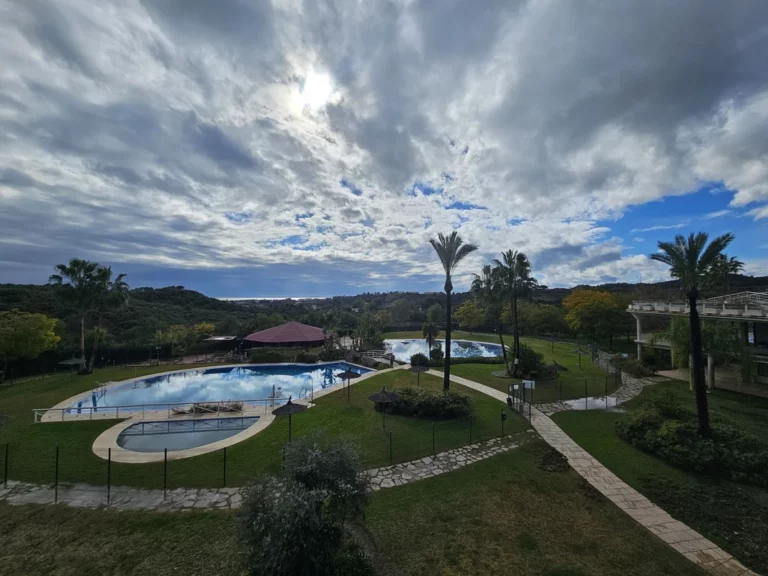 1-7980e48d732b6fc85c14b43b94d2aa54