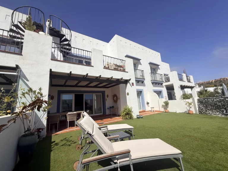 1-7980e48d732b6fc85c14b43b94d2aa54